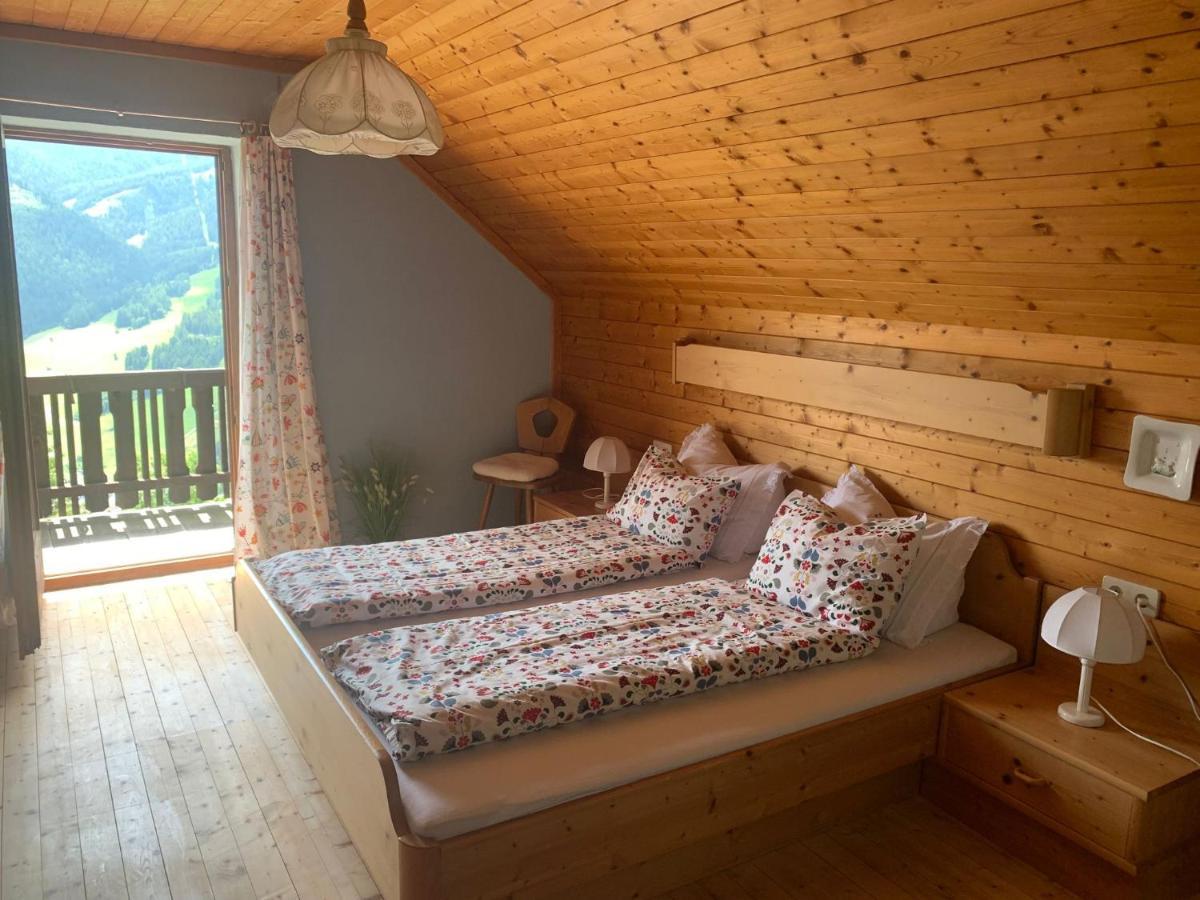 Sonnenplatz Appartment Ploninger Landhaus Bad Kleinkirchheim Luaran gambar